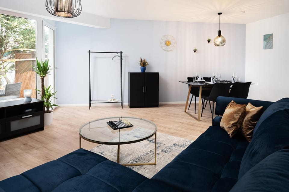 Balcony/Terrace, Living room, Dining area, Bedroom