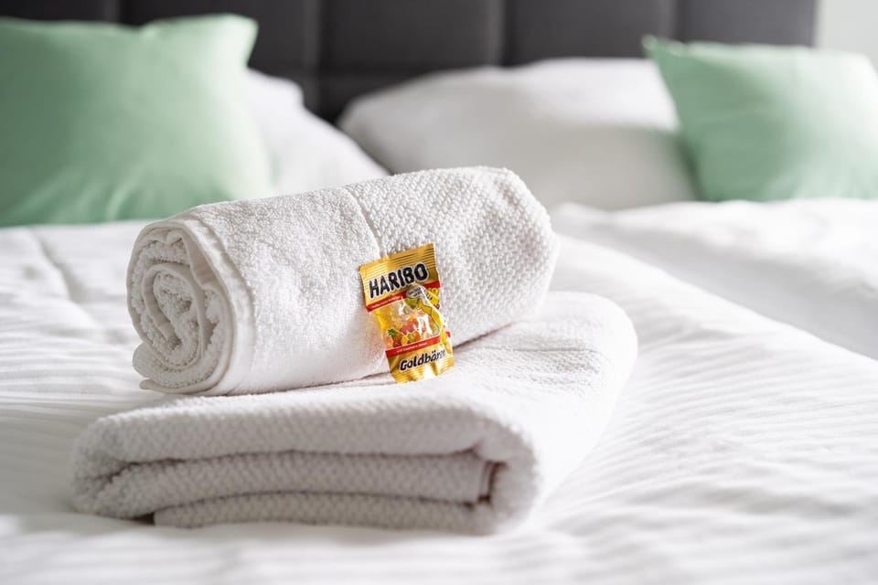 towels, towels