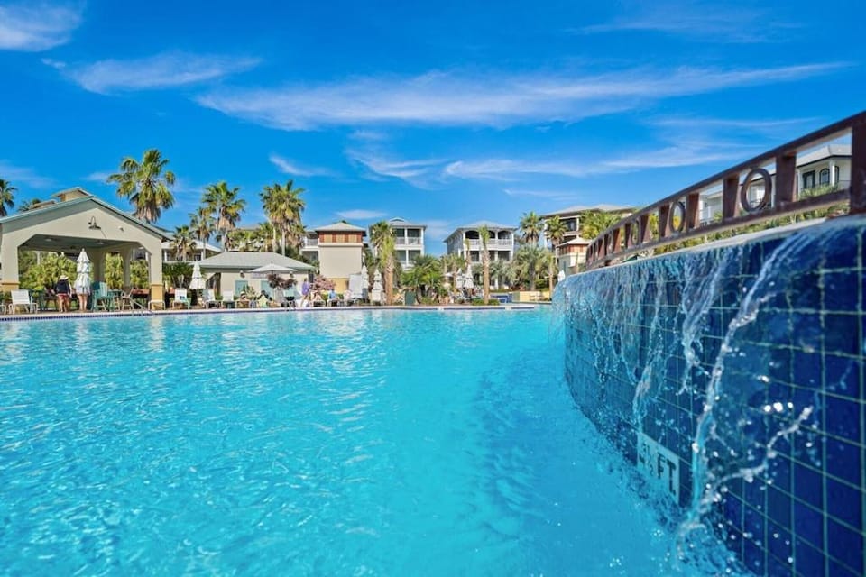 FantaSea House in Rosemary Beach