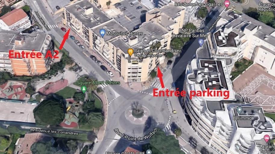 Appartement 2 pièces climatisé, 300m plages, piscine Apartment in Cavalaire-sur-Mer