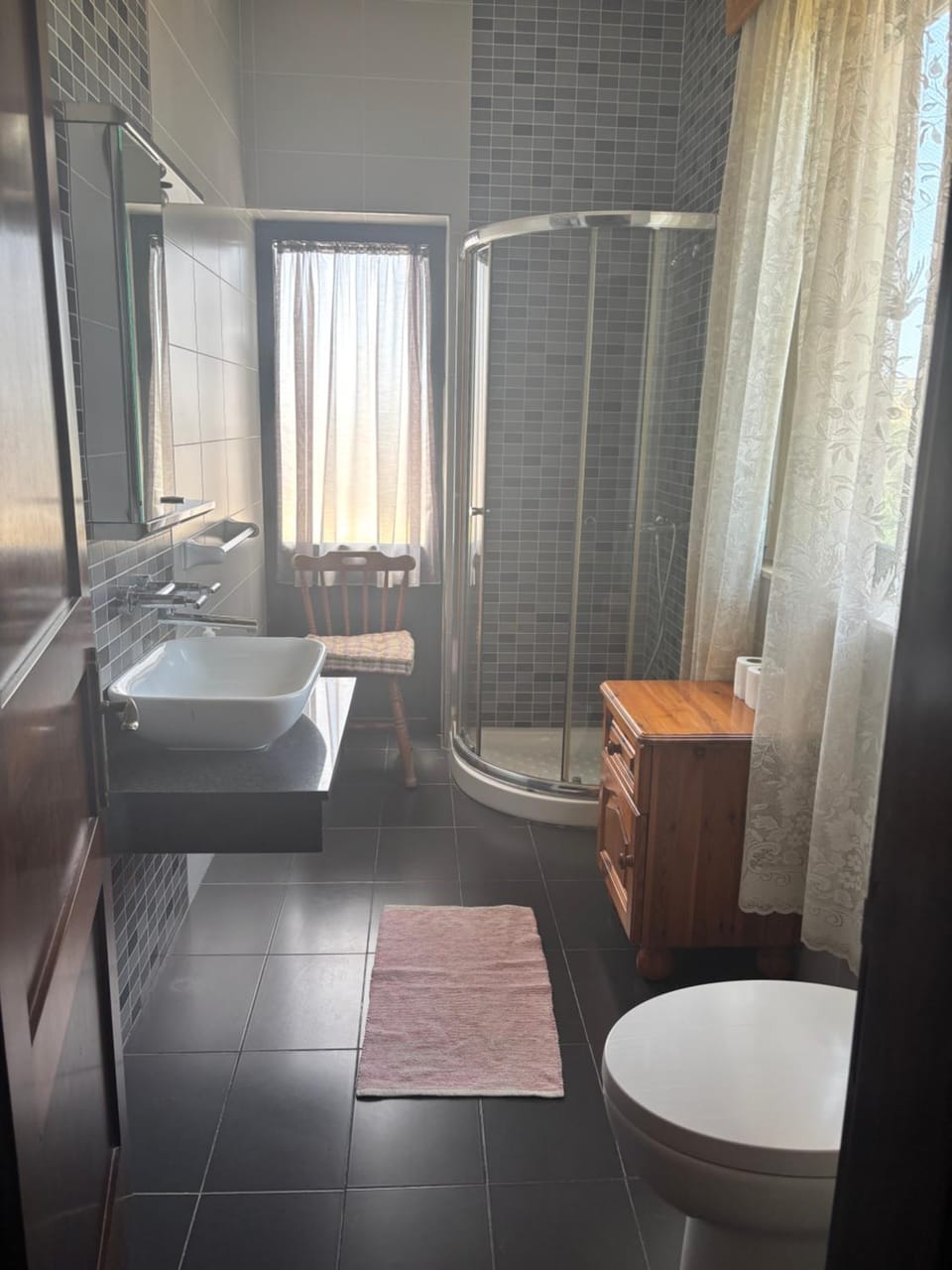Shower, Toilet, Bathroom
