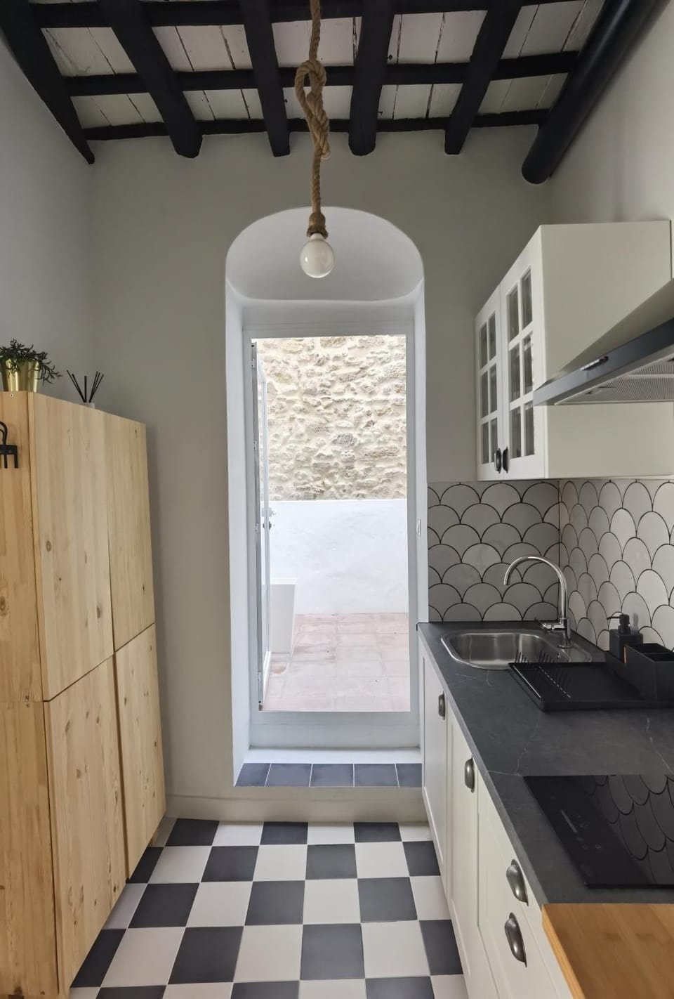 Kitchen or kitchenette