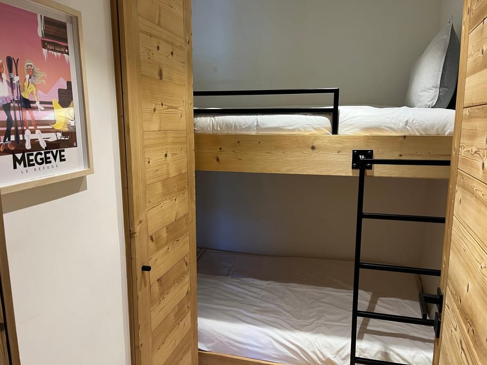 Bed, Bedroom, bunk bed