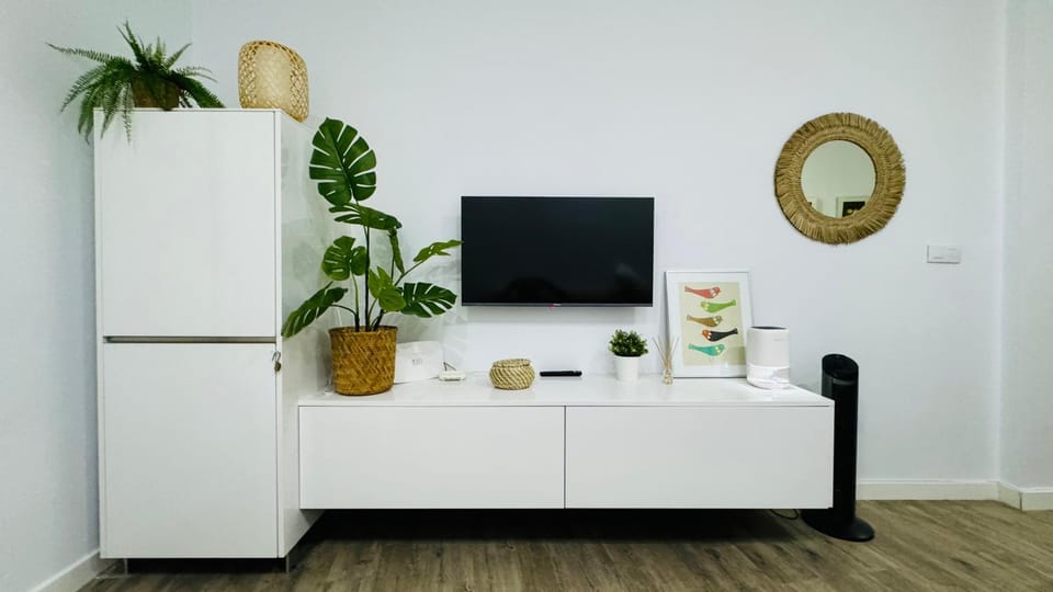TV and multimedia, Living room, internet
