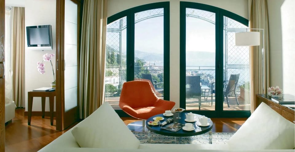 Patio, View (from property/room), Living room, Bedroom
