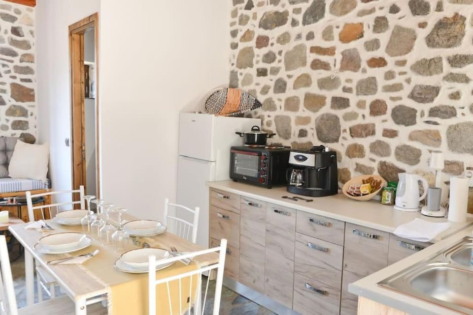 Volcano View Nisyros House in Decentralized Administration of the Aegean