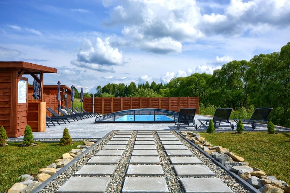 Area and facilities, Swimming pool
