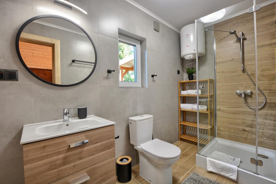 Shower, Bathroom