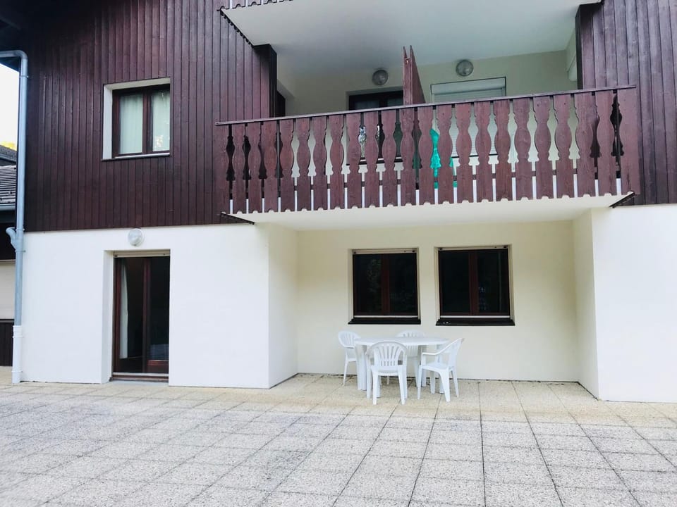 Confortable 3 pièces avec terrasse, idéal pour 6 personnes - FR-1-629-100 Apartment in Samoëns