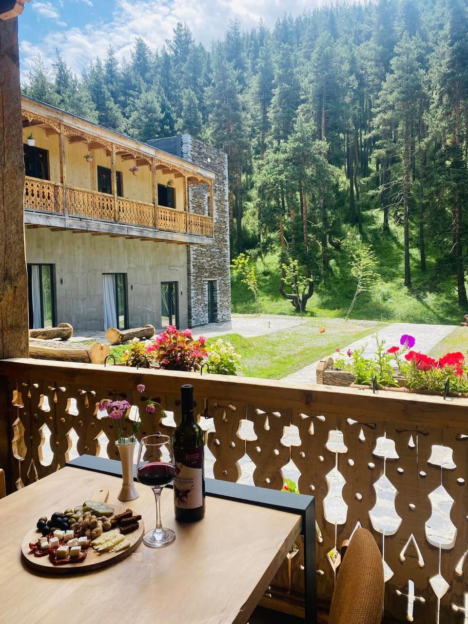 Natural landscape, Dining area, Garden view