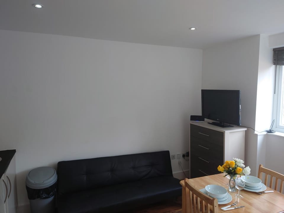 City Sparrow 2C Apartment in London Borough of Southwark