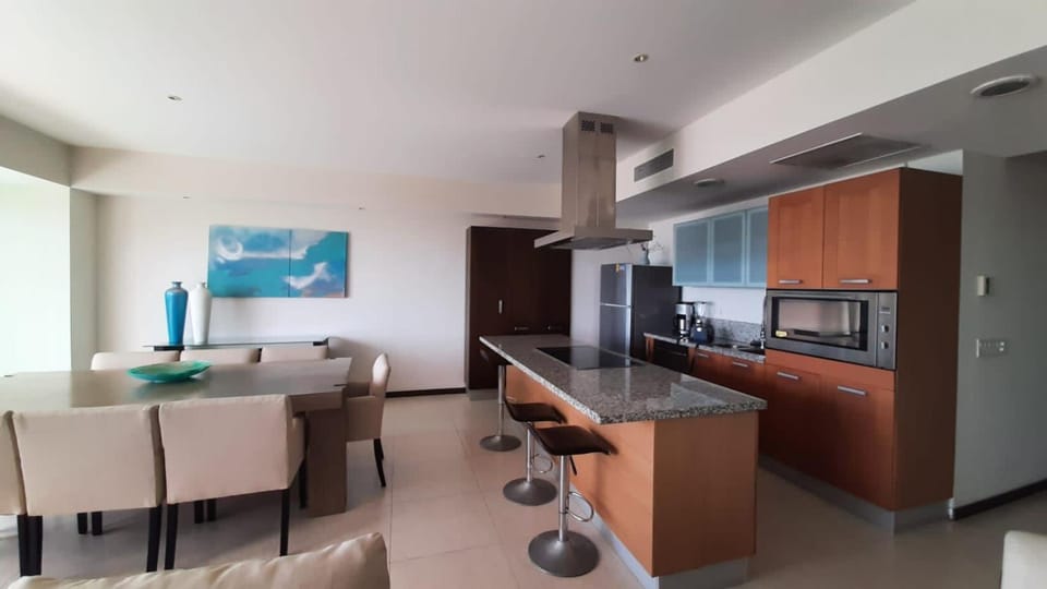 PENINSULA2C Apartment in Mazatlan