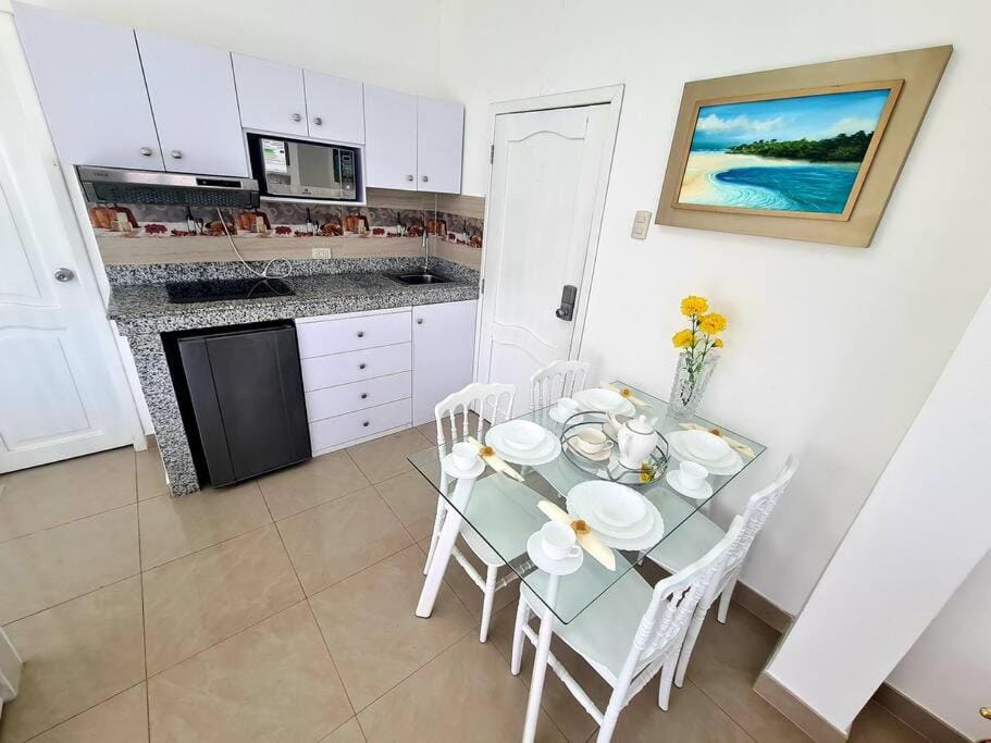 Ecusuites Playas Suite 3 Preference Balcón & Jacuzzi Vista al Mar Apartment in Playas