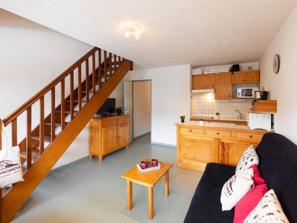 Duplex 8 pers à Saint Lary avec WIFI inclus - FR-1-296-387 Apartment in Saint-Lary-Soulan