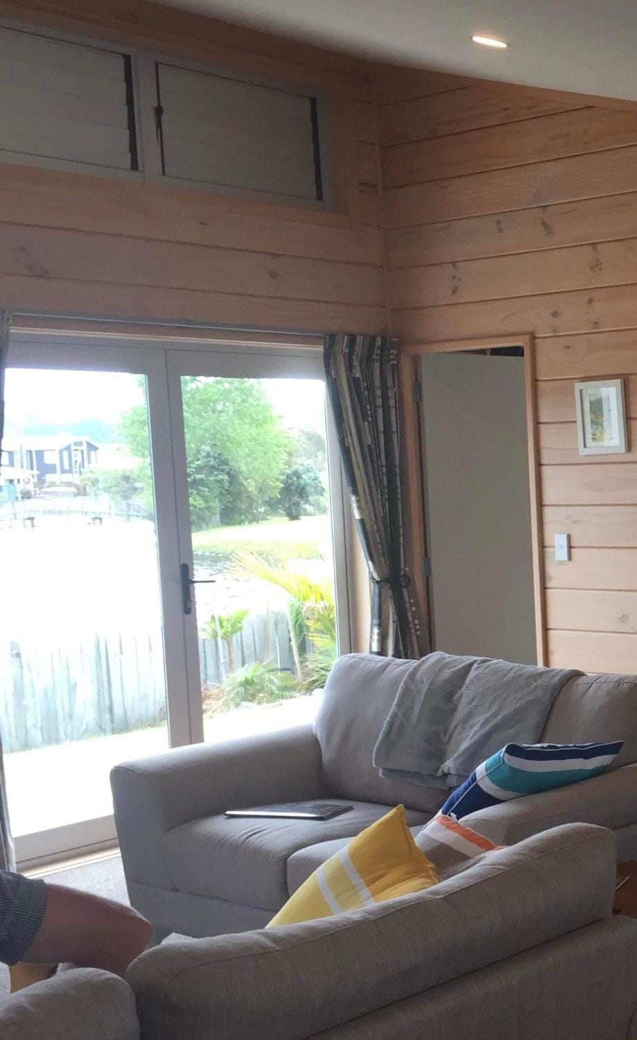 Hosts on the Coast Lake Escape on Scott House in Auckland Region