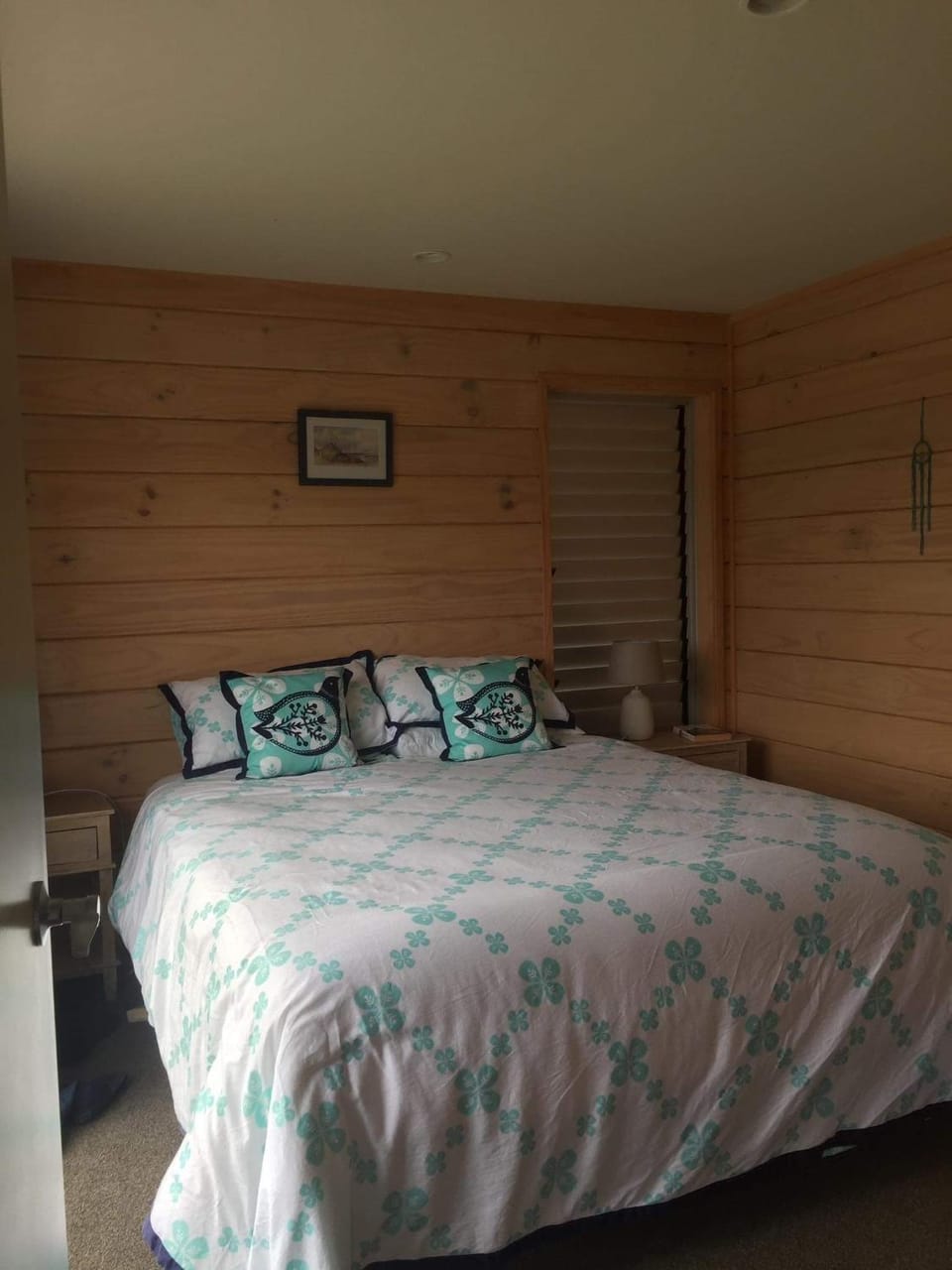 Hosts on the Coast Lake Escape on Scott House in Auckland Region