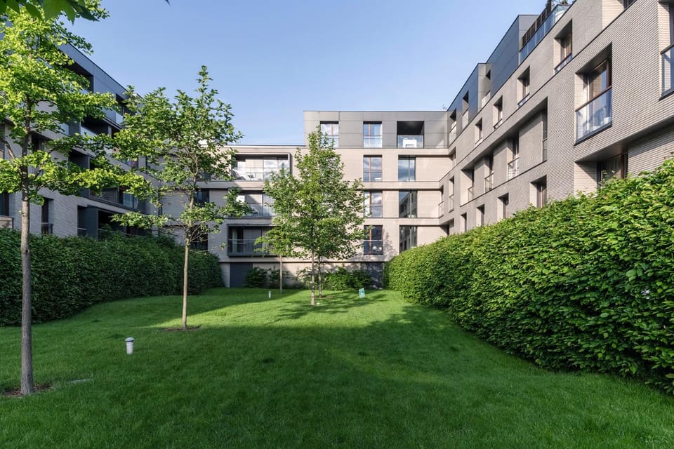 Property building, Garden