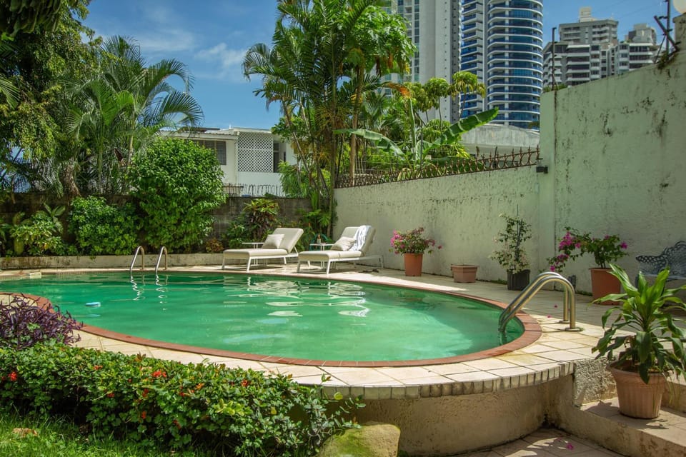 Swimming pool