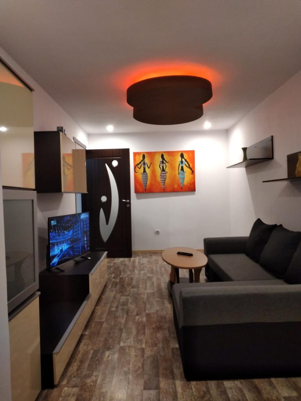 Communal lounge/ TV room, TV and multimedia, Living room, Seating area