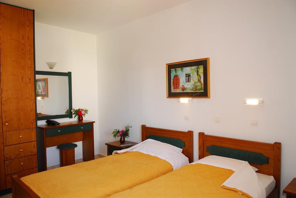 Apollo City Hotel - Maliatim Apartment hotel in Malia, Crete