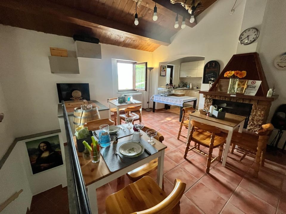 Communal lounge/ TV room, Breakfast, Dinner, kitchen