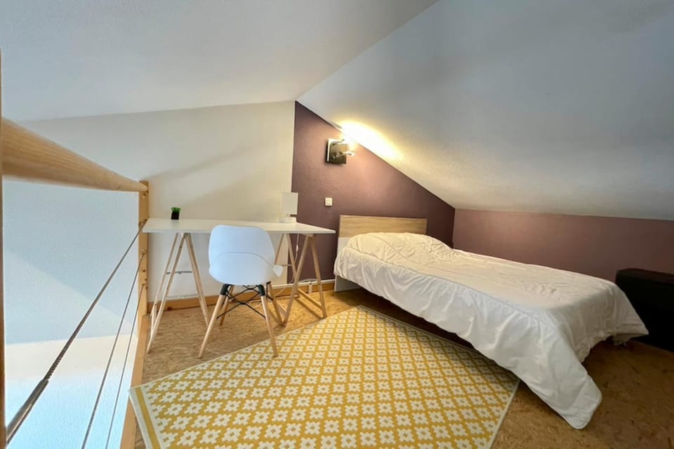 Lovely Apartment With Balcony Near The Lake Apartment in La Rochelle