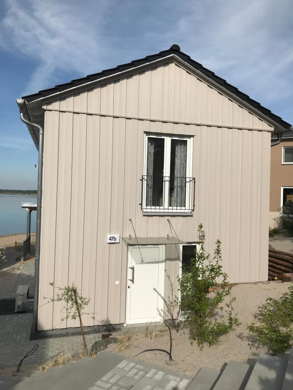 Property building, Facade/entrance