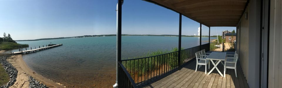 Balcony/Terrace, Lake view