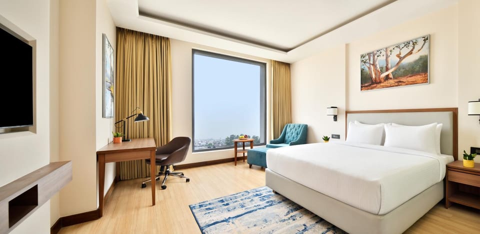 Photo of the whole room, Bedroom
