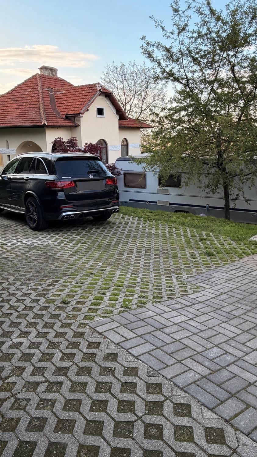 JOYSO LIFE Brasov Apartments - Couples Only Apartment in Brasov