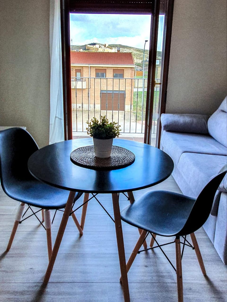 DOMVS I Apartment in Castile and León