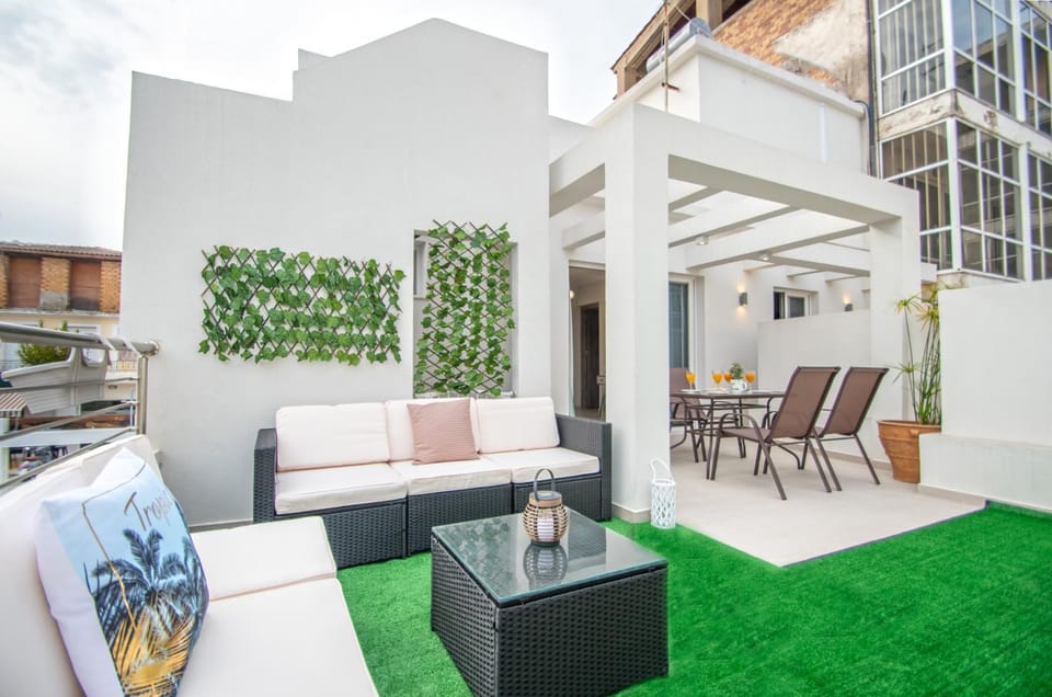 Balcony/Terrace, Seating area