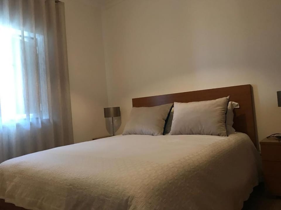 Moradia Gémea em Herdade Santa Marta House in Extremadura, Spain