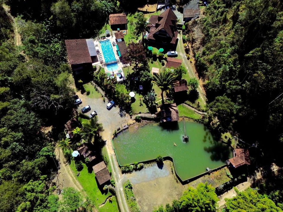 Day, Neighbourhood, Natural landscape, Bird's eye view, Garden view, Pool view, Swimming pool