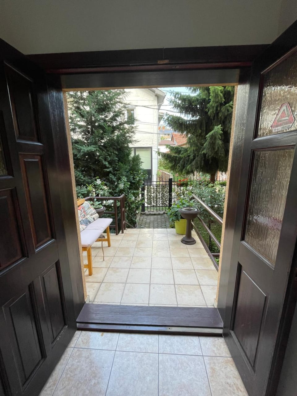 Patio, Facade/entrance, Balcony/Terrace, Garden view