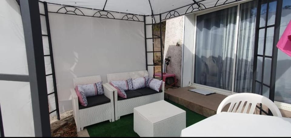 Bas de maison de village cosy & relax Apartment in Corsica