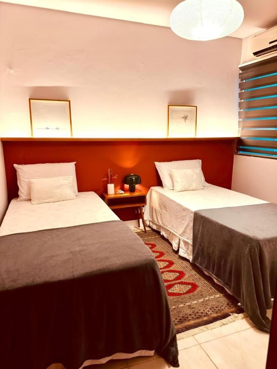 Bed, Bedroom, air conditioner