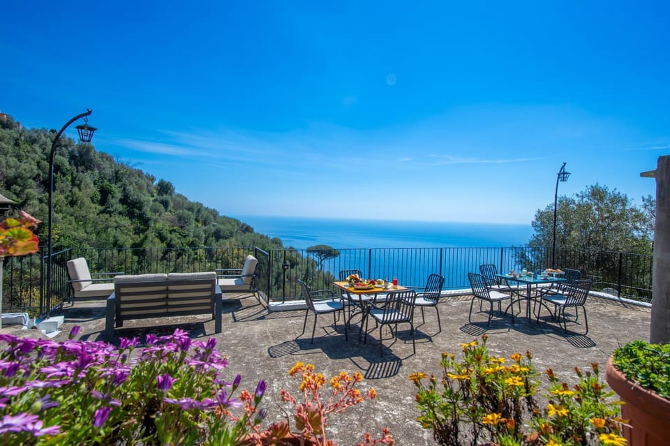 Natural landscape, Sea view, Breakfast
