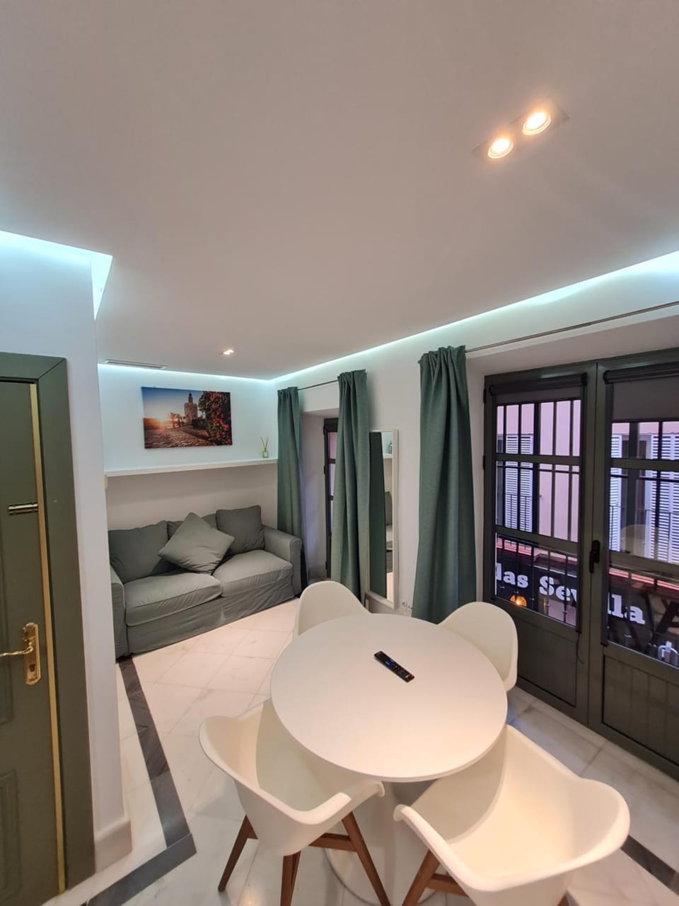 Living room, Seating area, Dining area