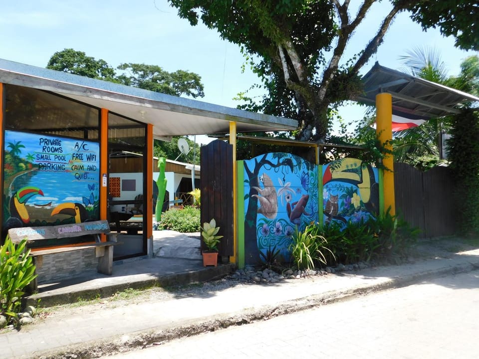 Facade/entrance, Day