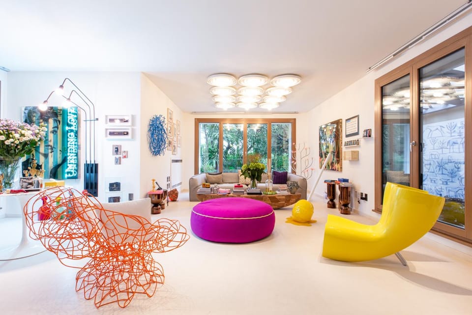 Living room, Decorative detail