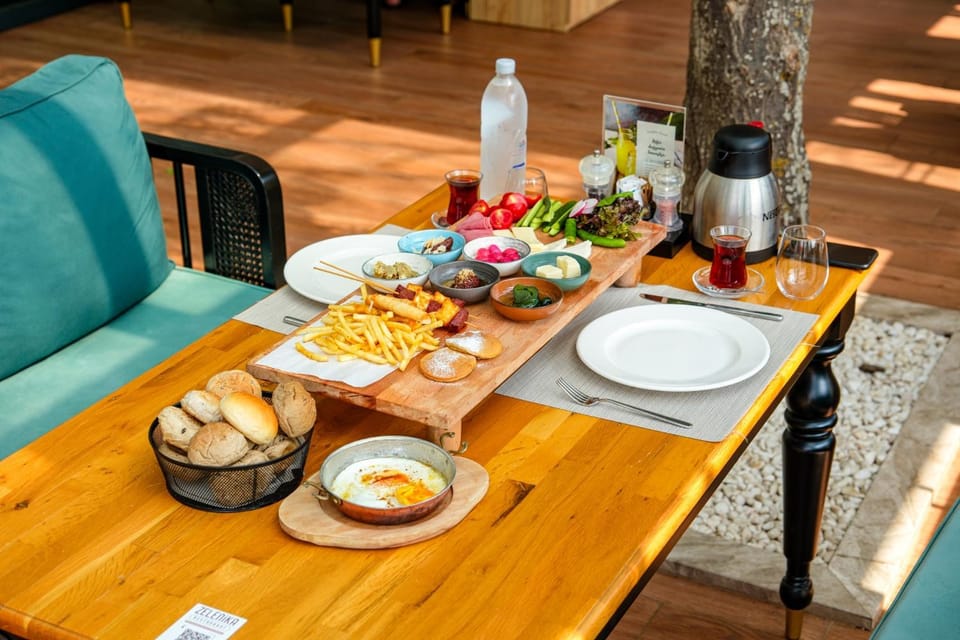 Restaurant/places to eat