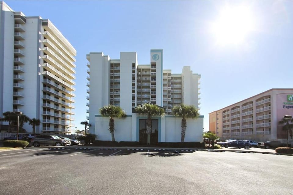 Shoalwater Unit 106 House in Orange Beach