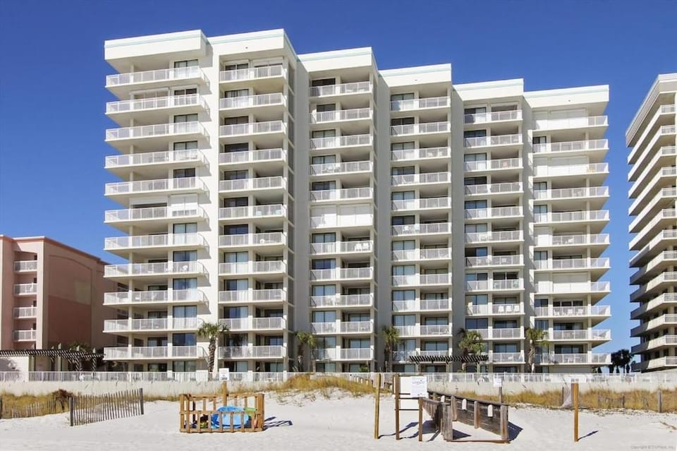 Shoalwater Unit 106 House in Orange Beach