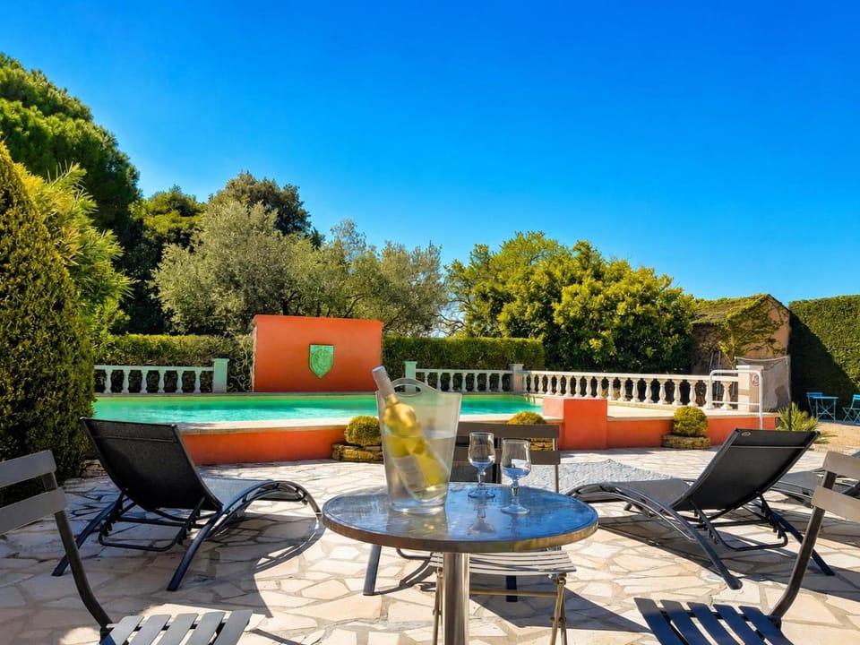 Patio, Day, Natural landscape, View (from property/room), Balcony/Terrace, Evening entertainment, Pool view, Swimming pool, sunbed