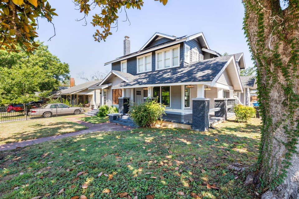 Luxurious 6 bedroom villa near downtown Villa in San Antonio