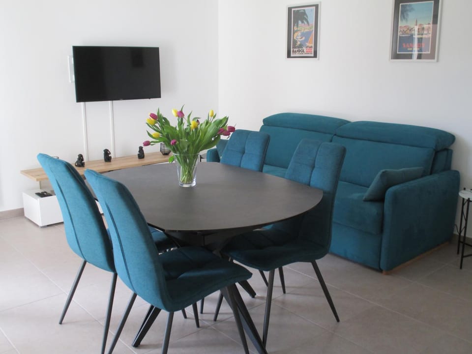 Seating area
