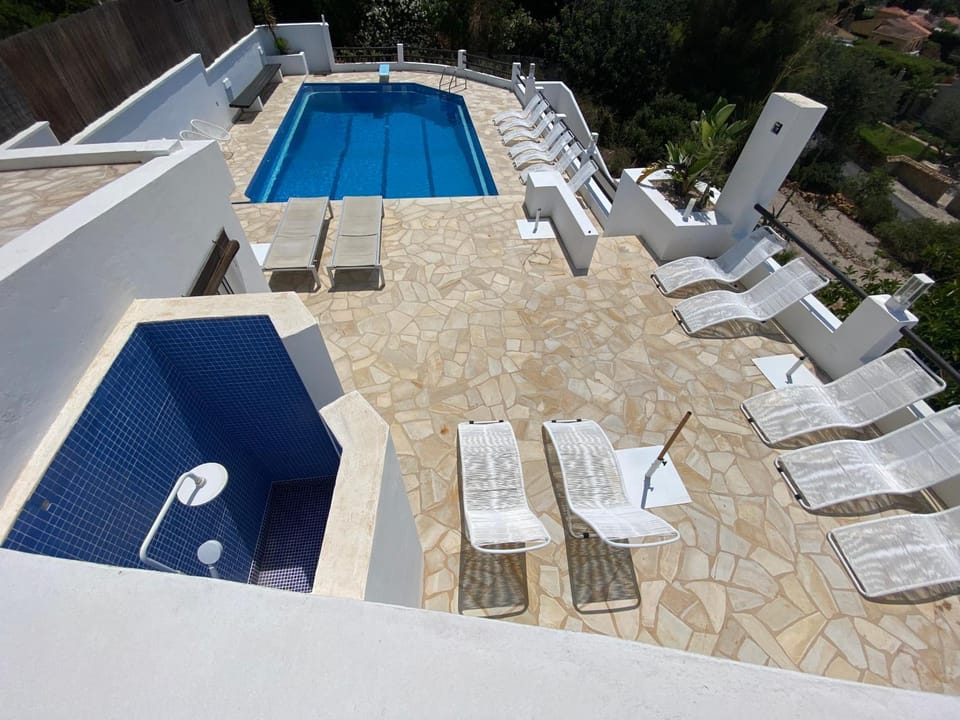 Balcony/Terrace, Swimming pool