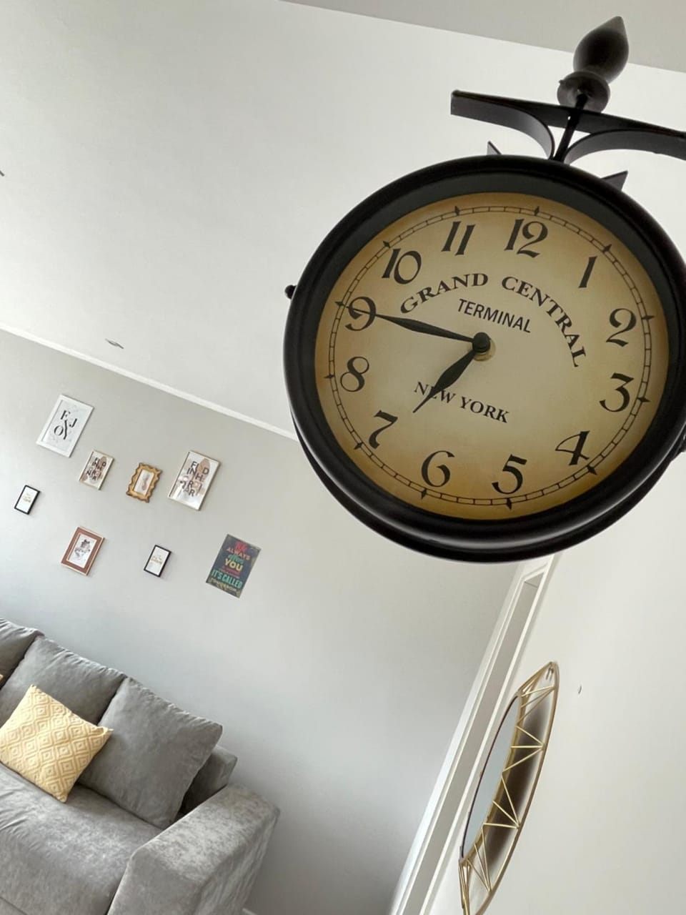 LUXURY WHITE APARTMENT by Marta Apartment in Masovian Voivodeship
