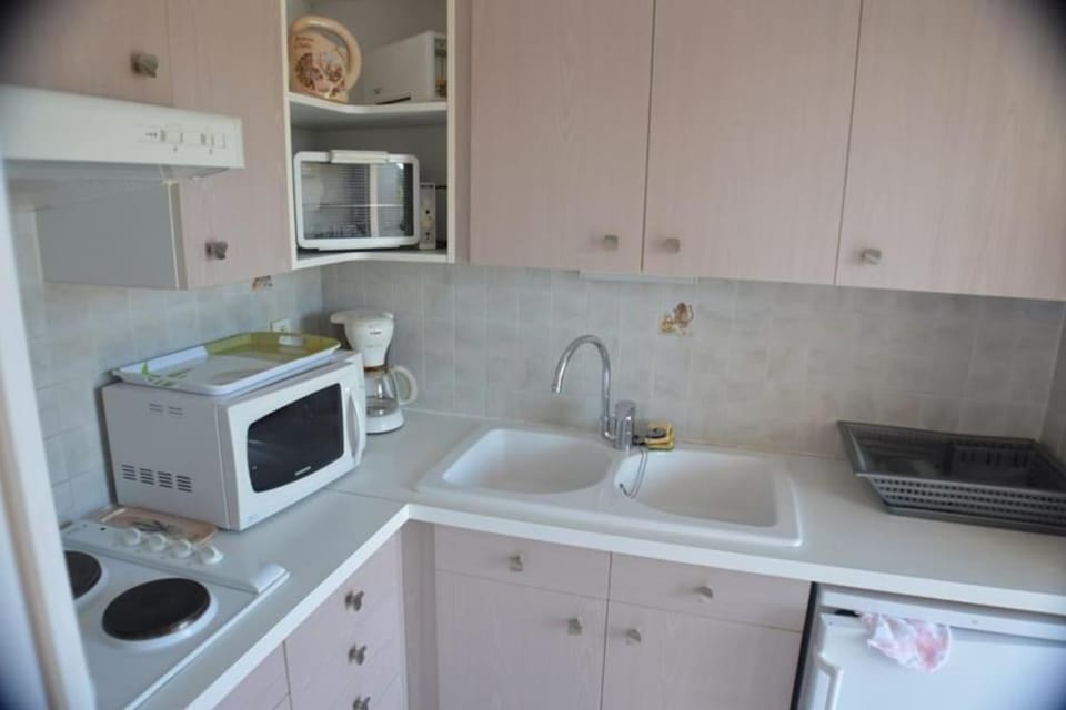 Bel Appartement 2 pièces 200m Plages Apartment in Cavalaire-sur-Mer